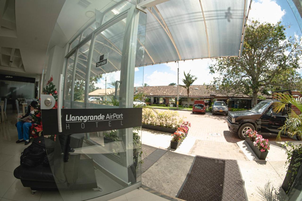 Llanogrande Airport By Bernalo Hotels Rionegro Luaran gambar